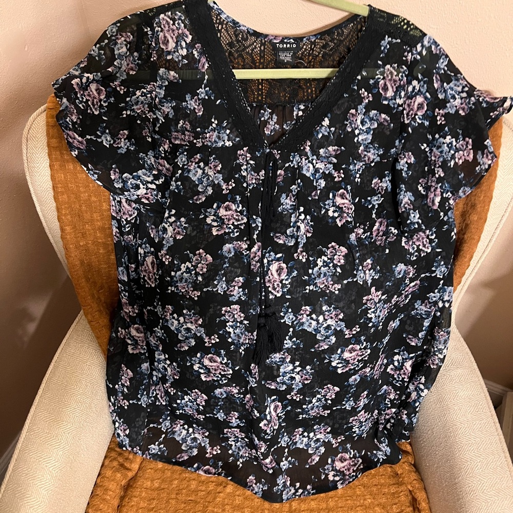 Torrid floral top